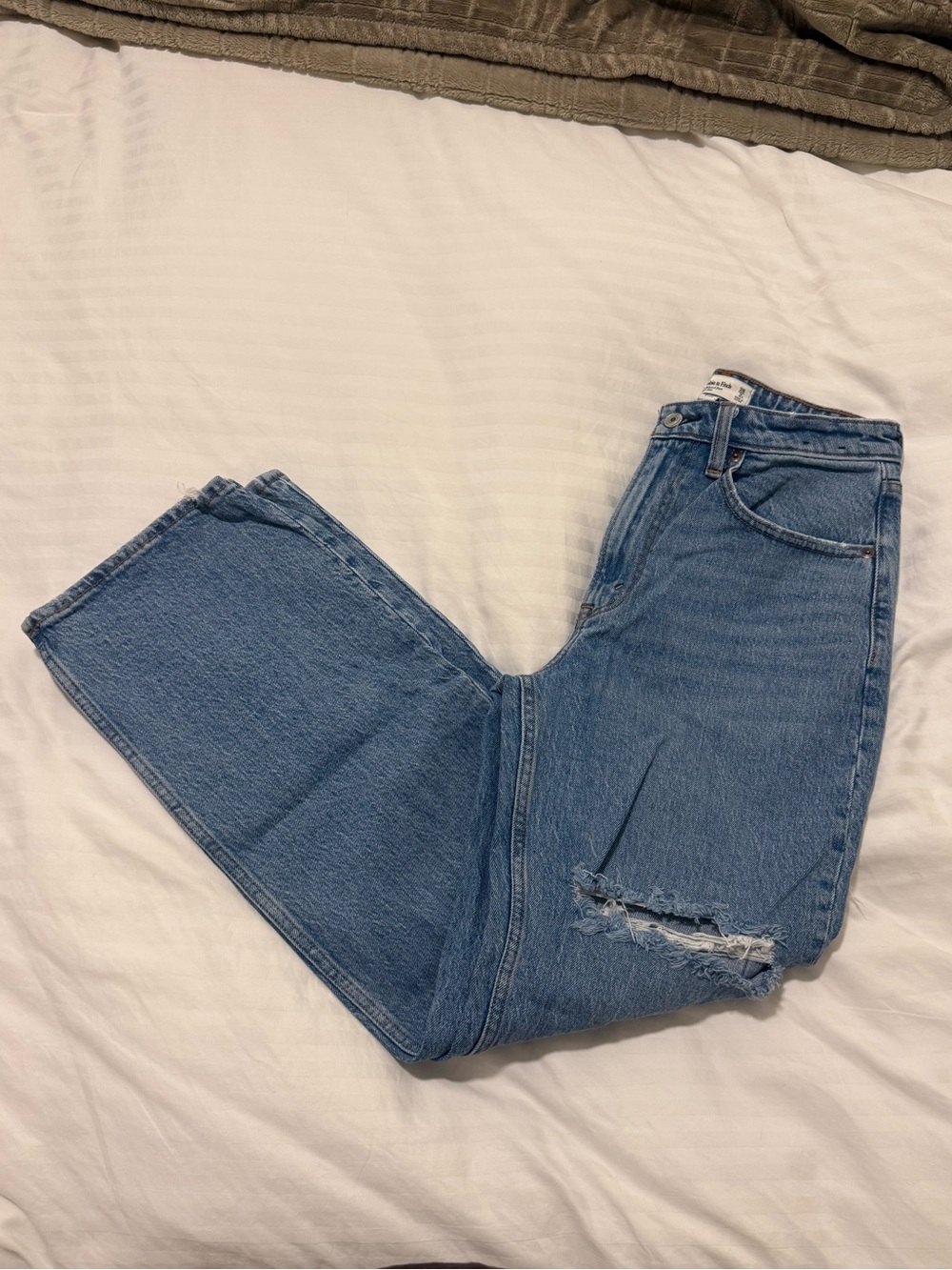 Abercrombie & Fitch 90’s Relaxed Jean High Rise - Curve Love